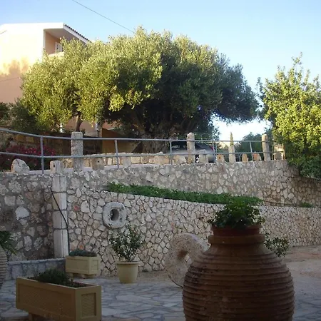 Asteras Apart-hotel 2*